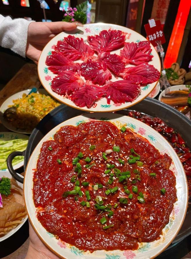 瘾！四川火锅的美味秘籍在这里冰球突破豪华版app辣得过(图1)