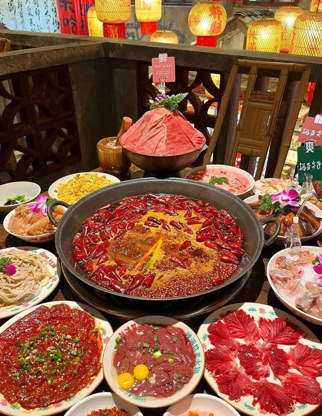 瘾！四川火锅的美味秘籍在这里冰球突破豪华版app辣得过(图2)