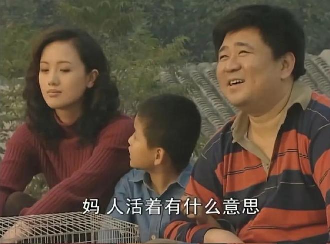 辛柏青悲痛发文赵丽颖等多位明星悼念冰球突破游戏演员朱媛媛患癌去世丈夫(图2)