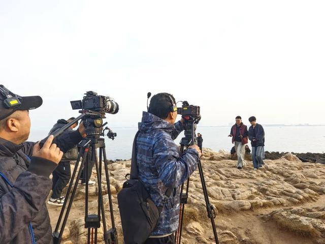 平烧烤”上央视了!冰球突破豪华版“牟(图3) 平烧烤”上央视了!冰球突破豪华版“牟(图3)