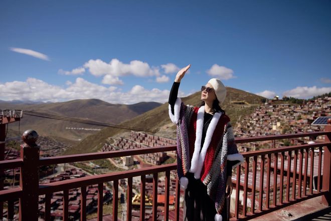 跟好友四川跟团游玩六天路线分享冰球突破四