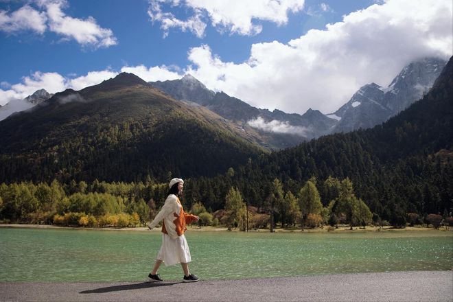 跟好友四川跟团游玩六天路线分享冰球突破四川参团6日游最佳攻略(图6)